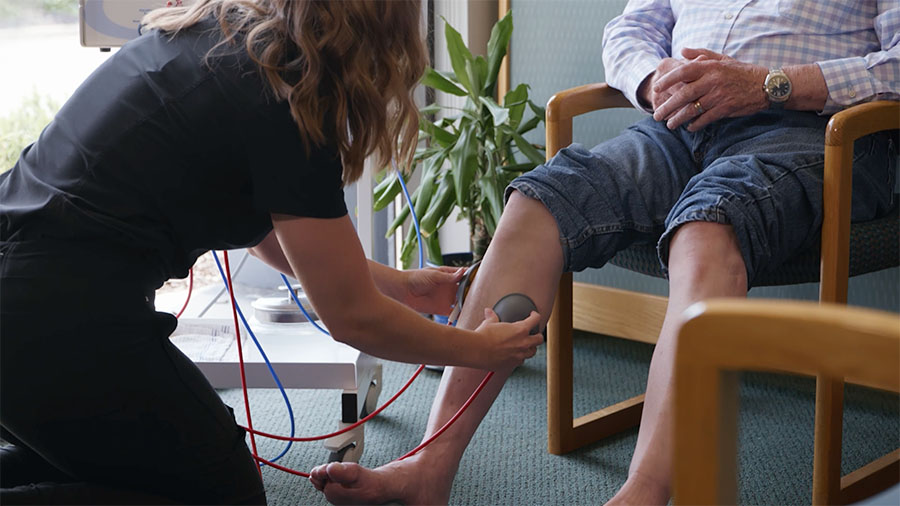 Knee Pain Laser Therapy Specialist Grand Rapids MI